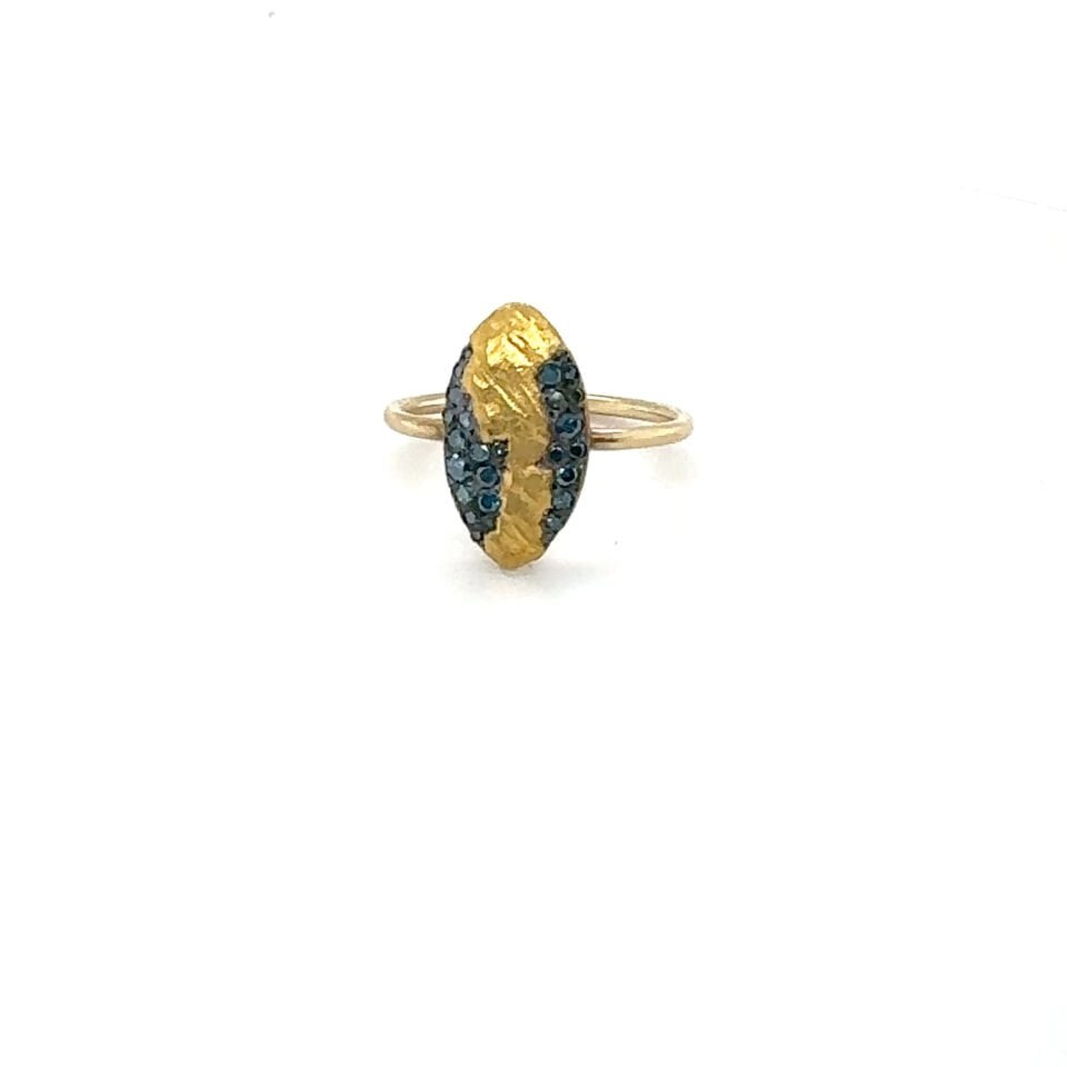 Nature Oval Yeşil Pırlantalı Yüzük