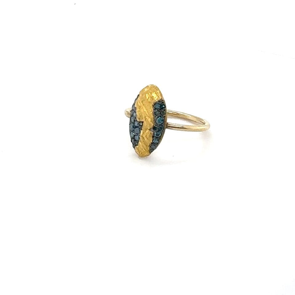 Nature Oval Yeşil Pırlantalı Yüzük
